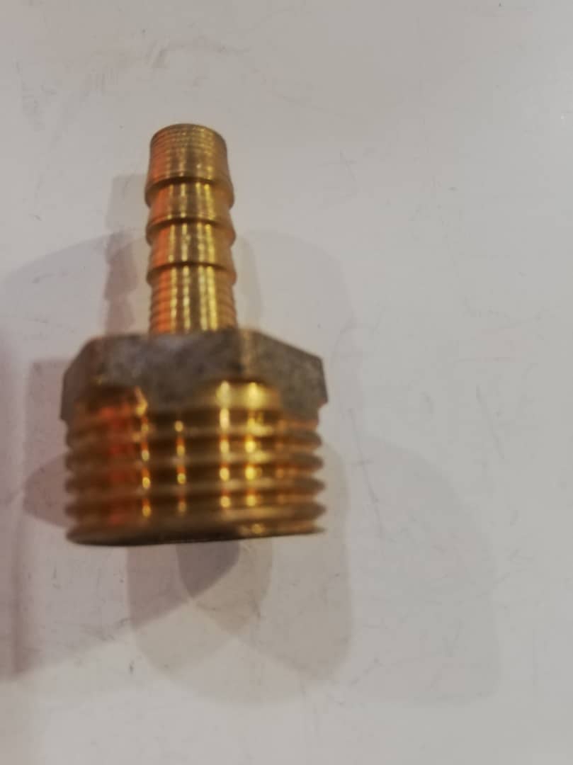 سر شیلنگی برنجی ١/٢ قطر ۶ برای شیلنگ...